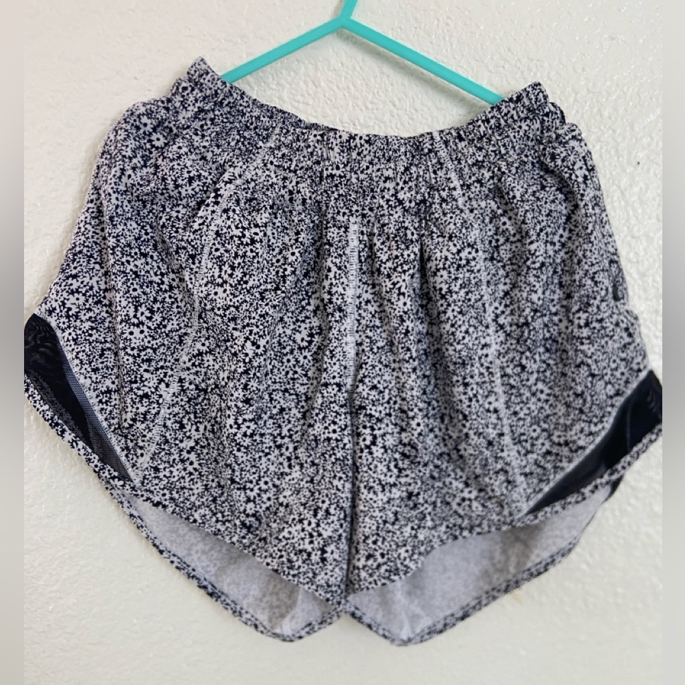 NWOT lululemon shorts size 0